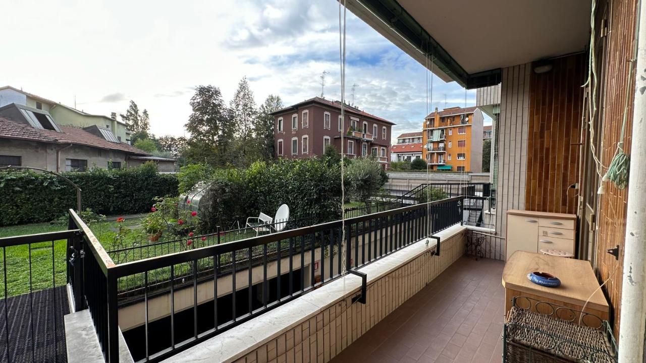 Dehomes - Two Bedrooms, Terrace, Wi-Fi, Tram To Centre & Rho Fiera Milano Eksteriør bilde