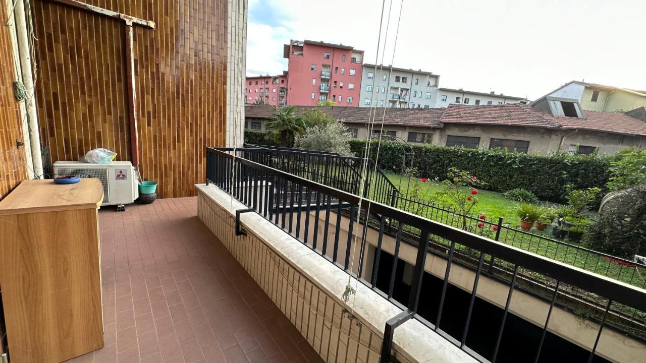 Dehomes - Two Bedrooms, Terrace, Wi-Fi, Tram To Centre & Rho Fiera Milano Eksteriør bilde